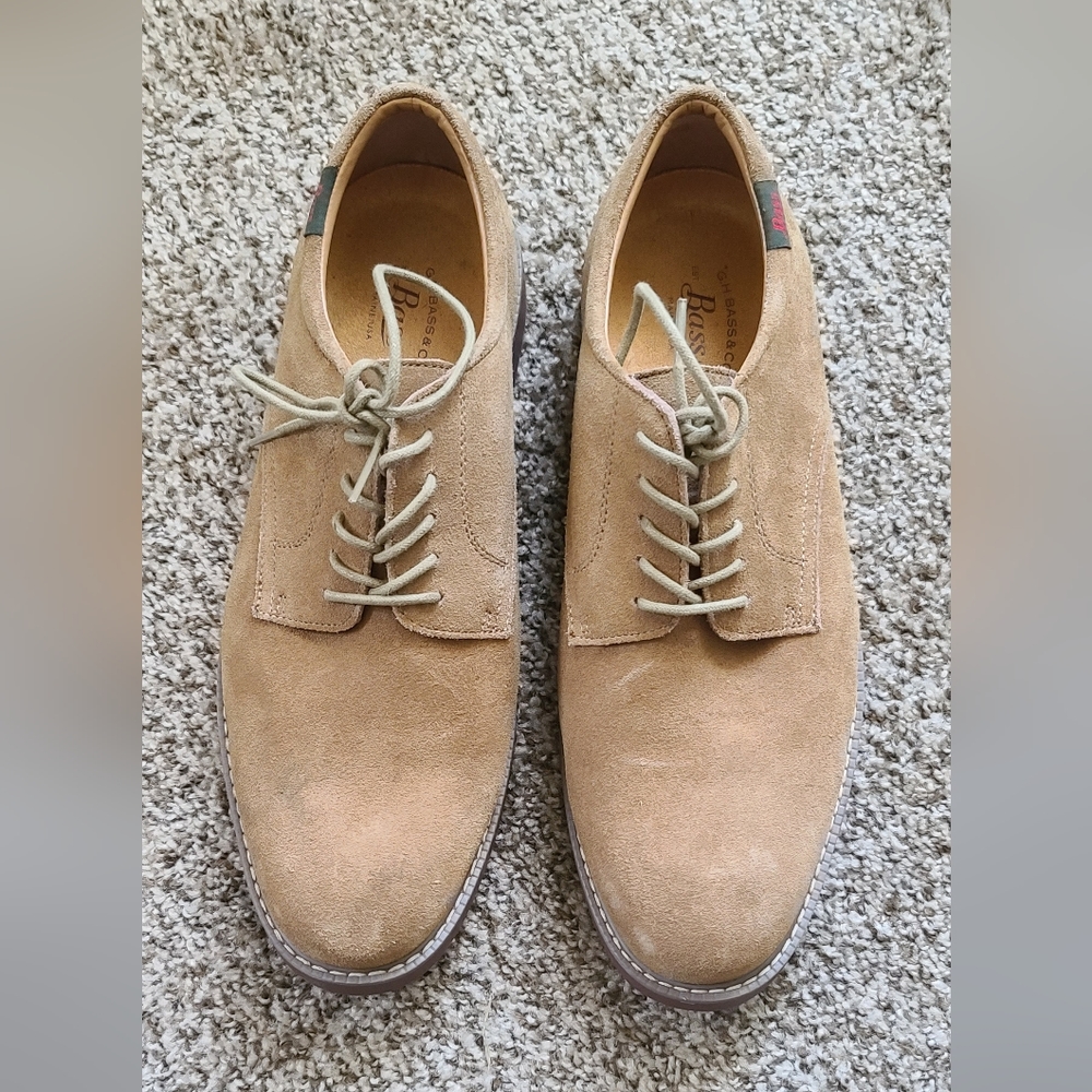 Excellent one time wear G.H. BASS &CO in great condition like new.
